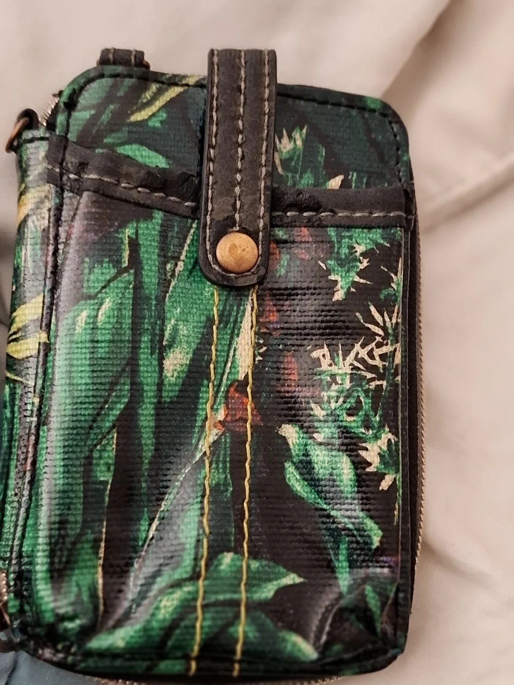Sakroots Green Tropical Printed Phone Crossbody Wallet
